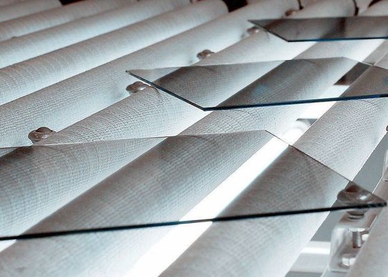 6.0mm Alkali Dirençli AR Temperli Yansıtıcı Olmayan Cam Geliştirilmiş Güneş Işığı Geçirgenliği